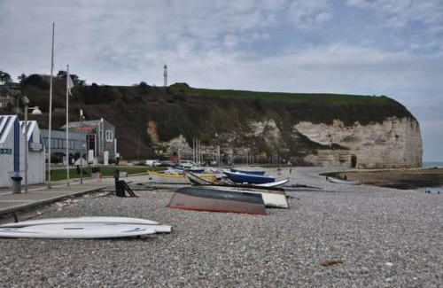 Yport House | Pet-Friendly L'Abri Côtier: Guest Rated 9/10 for Families