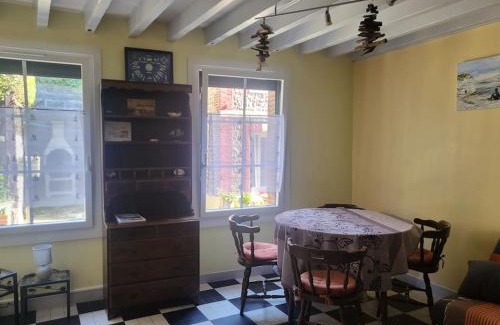 Yport House | Pet-Friendly L'Abri Côtier: Guest Rated 9/10 for Families