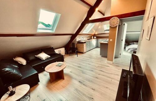 Frasnes-lez-Buissenal House | Explore Family-Friendly Comfort at L'Abri de la Chouette