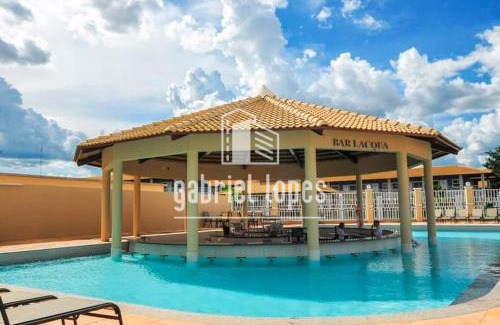 Jardim Paraiso Apartment | Experience L'acqua diRoma: 4-Star Oceanfront Getaway