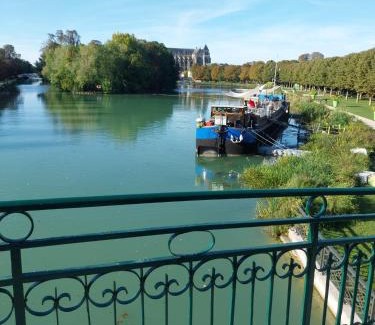 Chalons-en-Champagne Apartment | L'adresse cachée