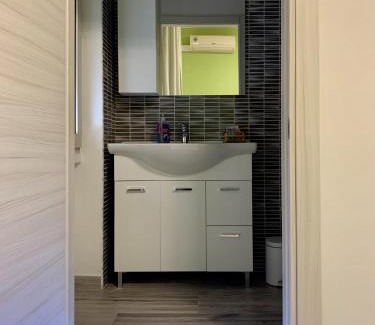 San Donato House | Exceptional Stay at L.ADY HOME: Family-Friendly Comfort