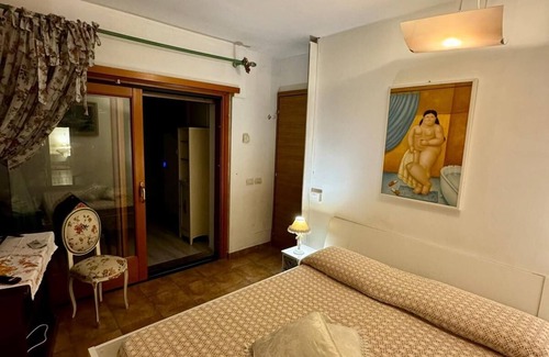 Quartiere XX Ardeatino Hotel | L'affittacamere nel parco "Appia Antica"