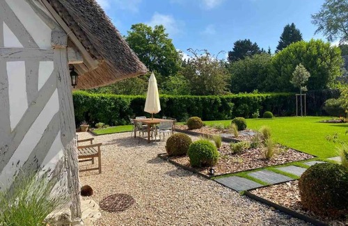 Saint-Pierre-Azif House | Discover L’Agapé: A Normandy Gem with Oceanfront Bliss