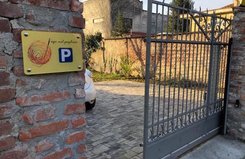 Turbigo Apartment | Discover L'ago nel pagliaio: Rated 9.3/10 and Pet Friendly