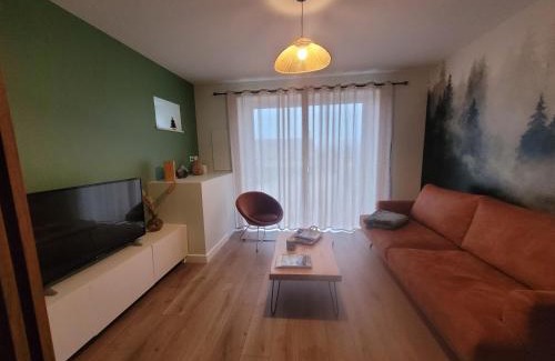 Menetru-le-Vignoble House | Oceanfront Escape at L'Alambic à Martial - Rated 9.3/10