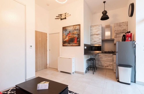 Pornic Apartment | Cozy Residential Apartment Steps from the Beach with Pool
