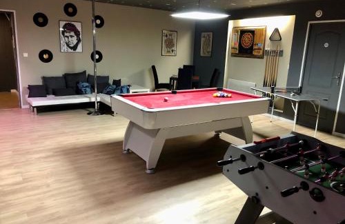 Montauban Apartment | Romantic Retreat at L'alcôve du 510 - Spa & Games Room