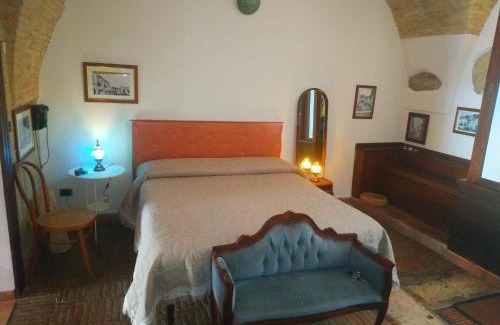 Ascoli Satriano Apartment | Discover L'Alcova dei Grifoni: Breakfast Included & 9/10 Rating