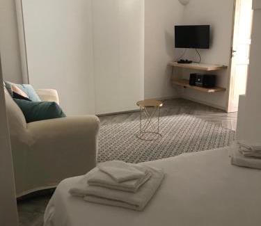 Pantelleria Apartment | Discover L’alcova del centro: Guest Rated 10/10, Family-Friendly