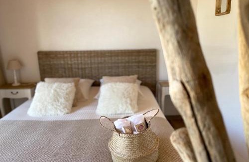 Bastelicaccia House | Discover L'ALIVETU: Top-Rated Guesthouse with Amenities
