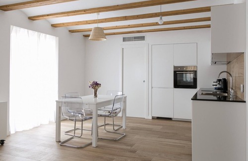 La Seu Apartment | Experience L' Almoina: Guest Rated 9.8 with Spa & Breakfast