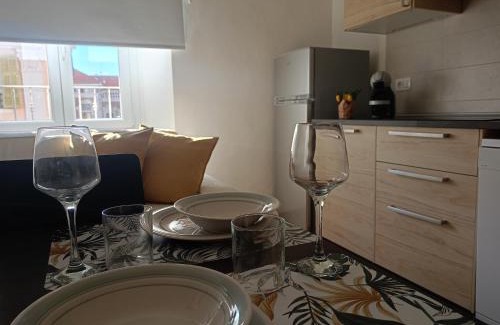 Sanremo Centre Apartment | Prime Location at L' Amanzia Near Teatro Ariston