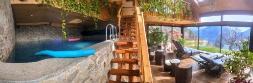 Dorenaz House | Unwind at L Ame et Son du Coeur with Ocean View & Pool