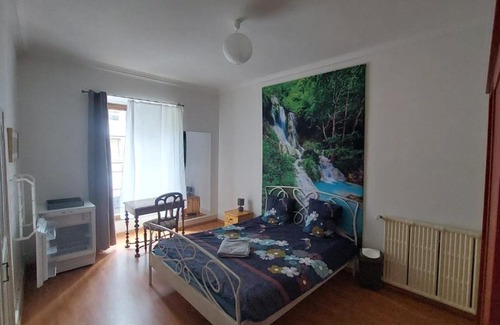 Orbe House | Discover L'AMI DE PASSAGE: Guest-Rated 9/10 with Kitchen