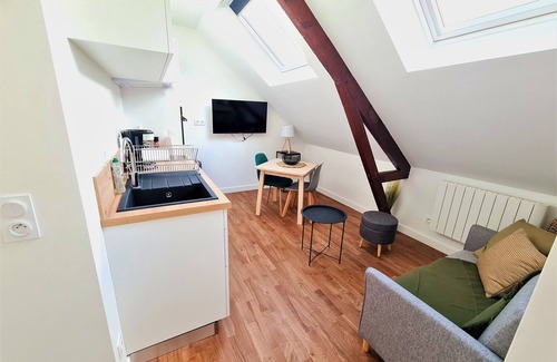 Lorient Apartment | Discover L'amiral n°4★ T2 with Pet-Friendly Amenities