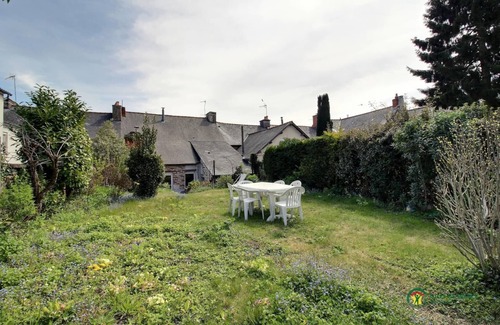 Mauron House | Family-Friendly Stay at L'Ancien Bistrot in Mauron