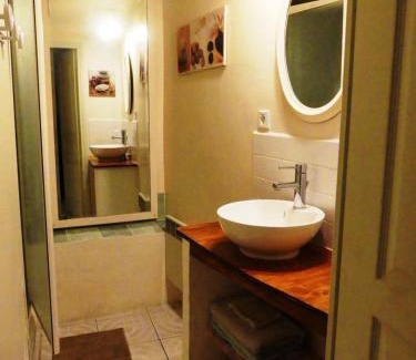 Canet House | Discover Family-Friendly Comfort at L'ancien Cinéma