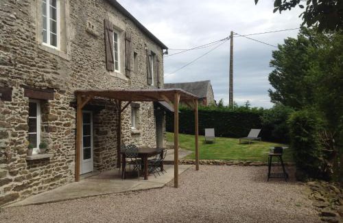 Pierrefitte-en-Cinglais House | Pet-Friendly Retreat at L'Ancien Pressoir for Families