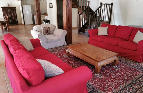 Segonzac House | Experience Comfort at L'Ancienne Distillerie - 10 Mins from Cognac