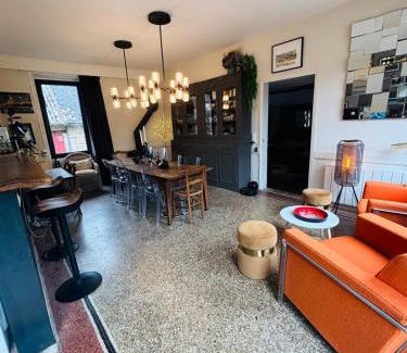 Poil Villa | Discover Comfort at L'ancienne Epicerie de POIL Hotel
