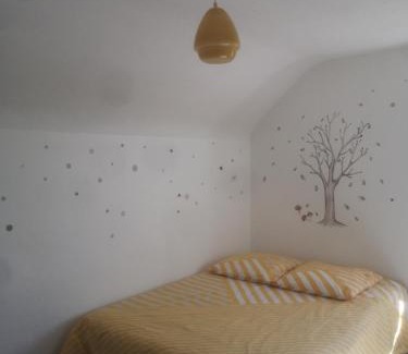 Saint-Vallier House | Discover L'ancienne Maison du Gardien - Rated 8.6/10!