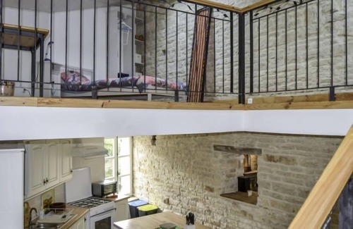 Saint-Martin-sur-Armancon House | Cozy Retreat at L'Ancienne Scierie with Spa & Breakfast