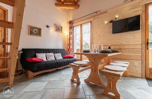 Termignon Apartment | Discover L'Ancolie: Family-Friendly Apartment in Val Cenis