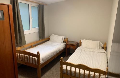 Port Talbot Other | Discover L and A Lodges: Pet-Friendly with Breakfast Included