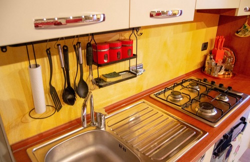 Canossa House | Top-Rated Stay at L'Angolo di Verlano with Pool & Spa