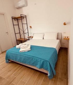 Partinico House | Discover L'angolo in centro: Family-Friendly with Breakfast