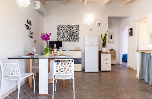 Maruggio House | Pet-Friendly Paradise at l'angolodelsole Luna: Rated 9/10