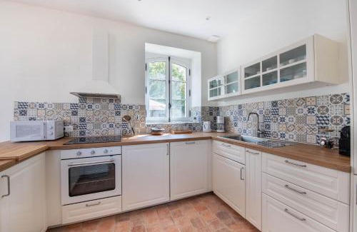 Taule House | Top-Rated L'Annexe du Manoir near Carantec for Families