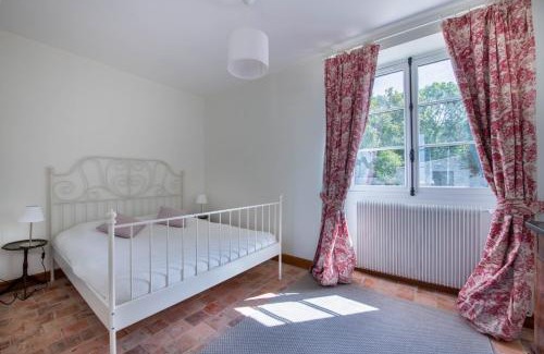 Taule House | Top-Rated L'Annexe du Manoir near Carantec for Families