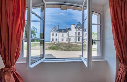 Taule House | Top-Rated L'Annexe du Manoir near Carantec for Families