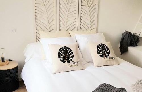 Arradon Apartment | Modern Apartment at L'Annexe - Discover Golfe du Morbihan
