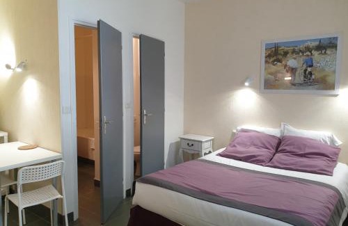 Pontivy Apartment | Discover L'ANNEXE: A Well-Rated Hotel Experience