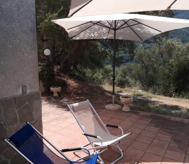 Castell'Umberto Bed & Breakfast | Top-Rated L'Antica Quercia B&B - Pet & Child Friendly Stay