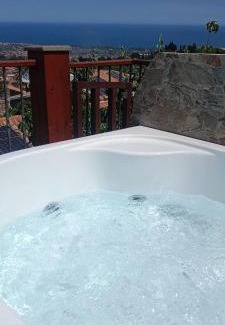 Nunziata House | Unforgettable Oceanfront Stay at L'antico vicolo