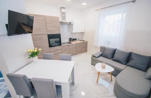 Maribor Apartment | Discover Pet-Friendly L Apartment with a 9.8 Guest Rating