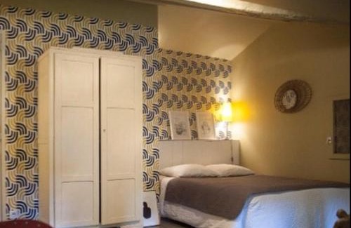 Montaut House | Cozy L'Apouticayre: Pet-Friendly Oceanfront Retreat