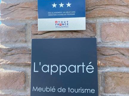 Saint-Folquin Apartment | Guest Rated 9.8: L’apparté, Family-Friendly Retreat