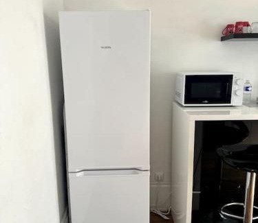 Poincare - Foch - Anatole France - Croix de Bourgogne Apartment | Convenient Stay at L'appart à la Gare with Great Amenities