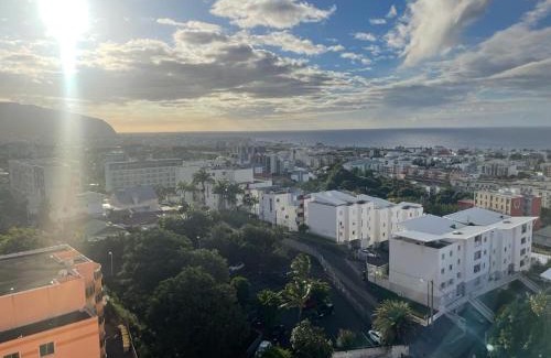 Sainte-Clotilde Apartment | Experience L'appart dans les Nuages - Pool & Panoramic Views