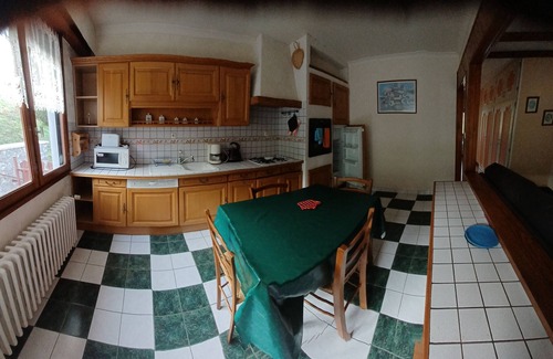Cornimont House | Comfortable L'appart for 6 with Family-Friendly Features