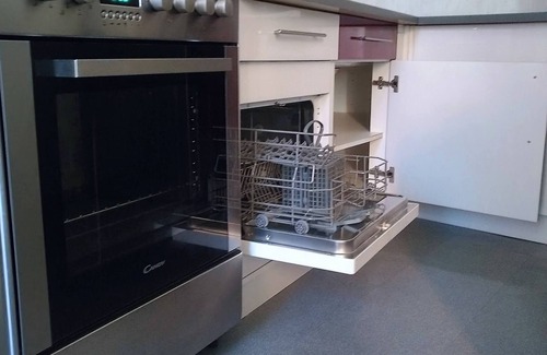 Millau Apartment | Explore Millau: Oceanfront Stay with Free WiFi & Parking