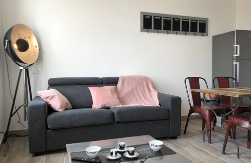 Rochefort Apartment | Family-Friendly Retreat at L'Appart Soleil du Logis