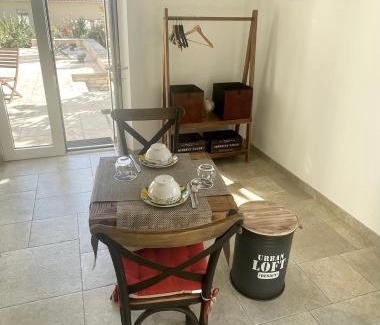 Paradou Bed & Breakfast | L'appart Thé - Charme apaisant au coeur des Alpilles