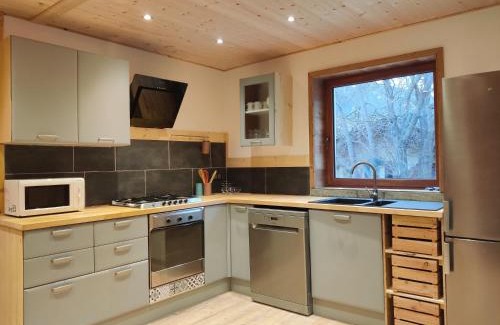 Val Cenis Apartment | Cozy Estelle's Mountain Apartment for Family Getaways