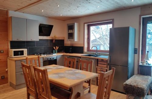 Val Cenis Apartment | Cozy Estelle's Mountain Apartment for Family Getaways